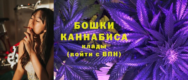 твердый Ухта